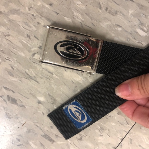 Quiksilver black belt small - Picture 2 of 2